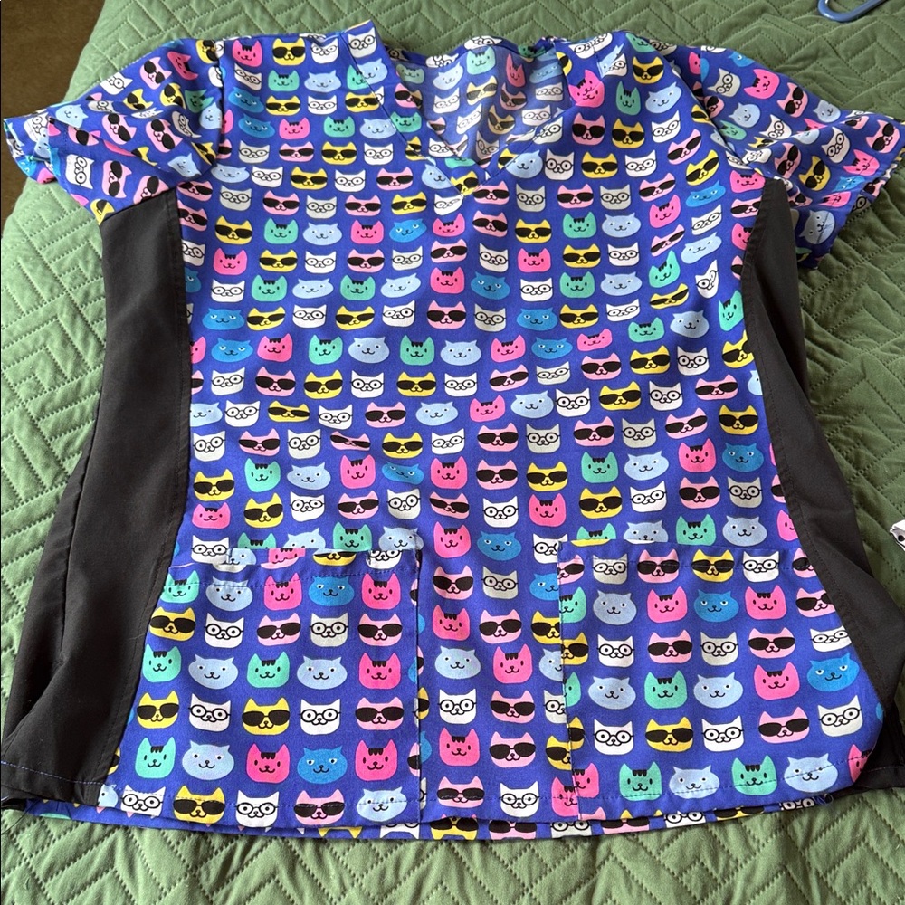 Colorful Cat Print Scrub Top